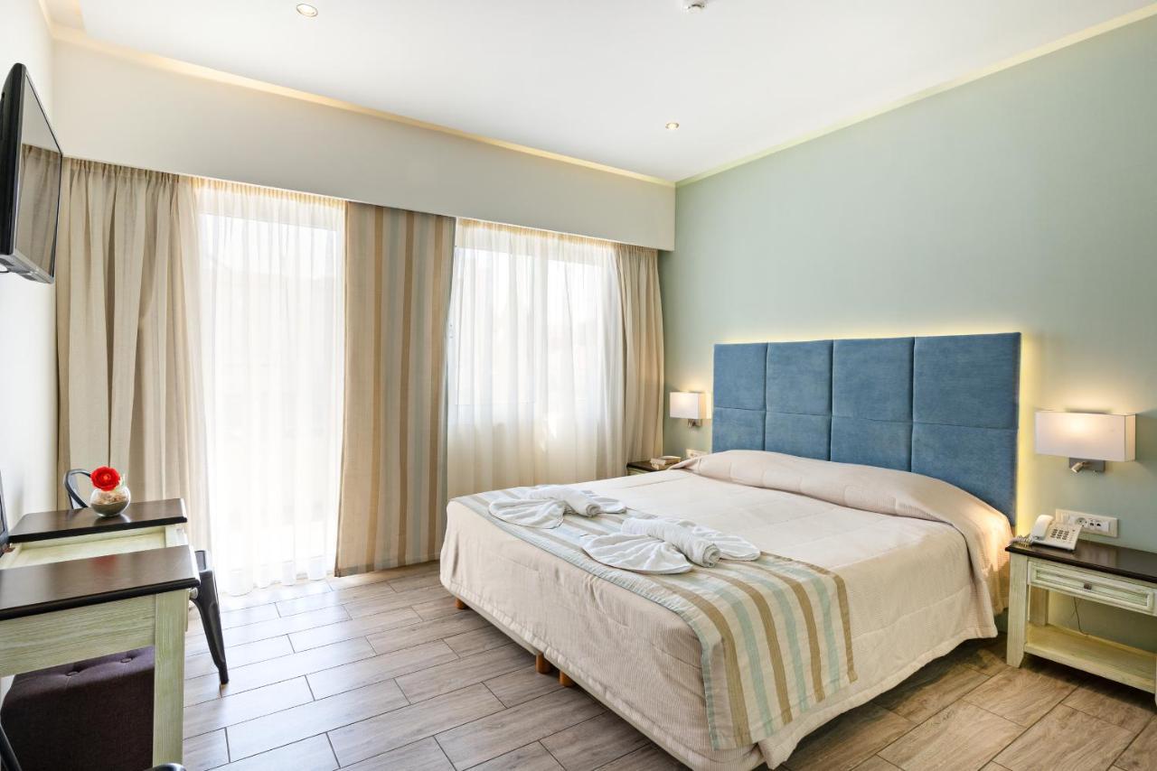 Princess Irini Sea Front Aparthotel Rethymno  Exterior photo