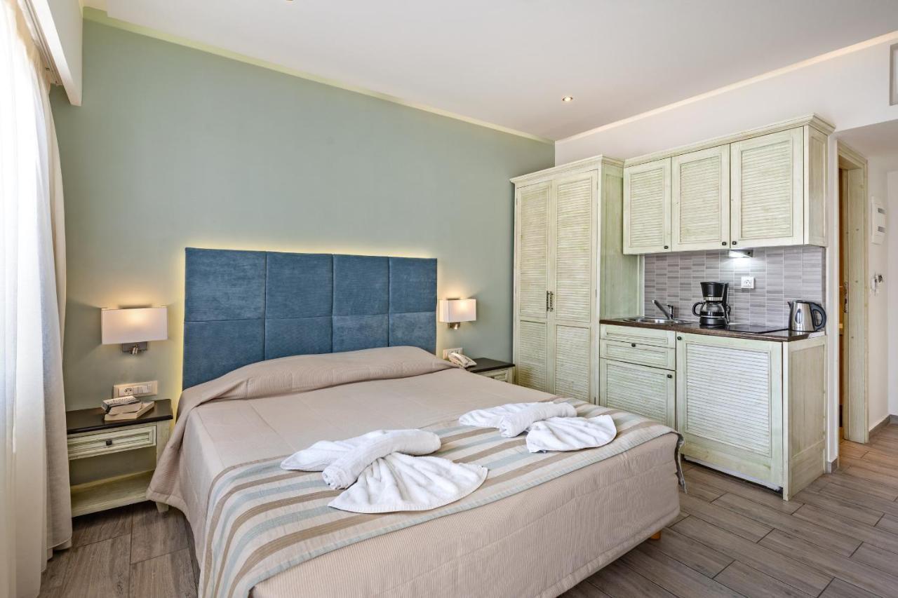 Princess Irini Sea Front Aparthotel Rethymno  Exterior photo