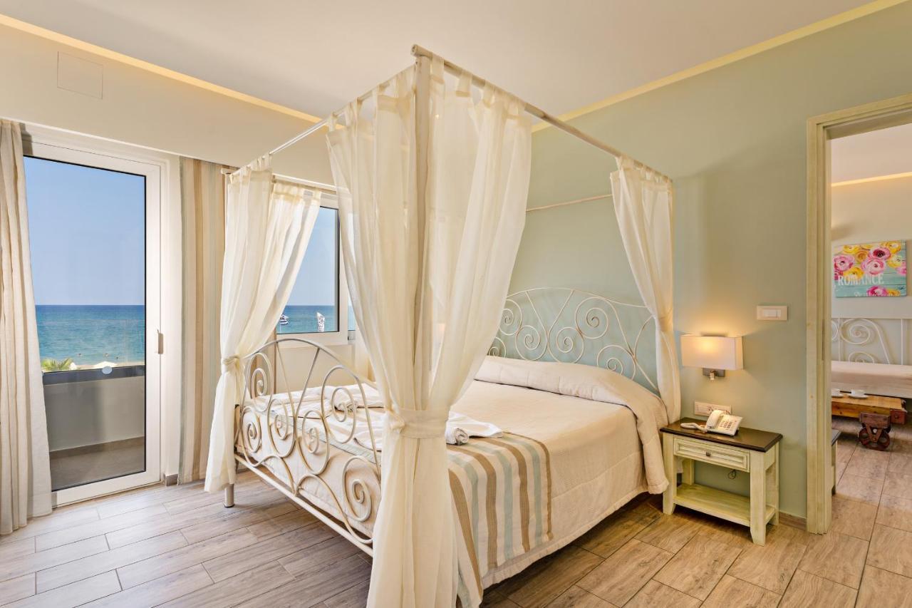 Princess Irini Sea Front Aparthotel Rethymno  Exterior photo