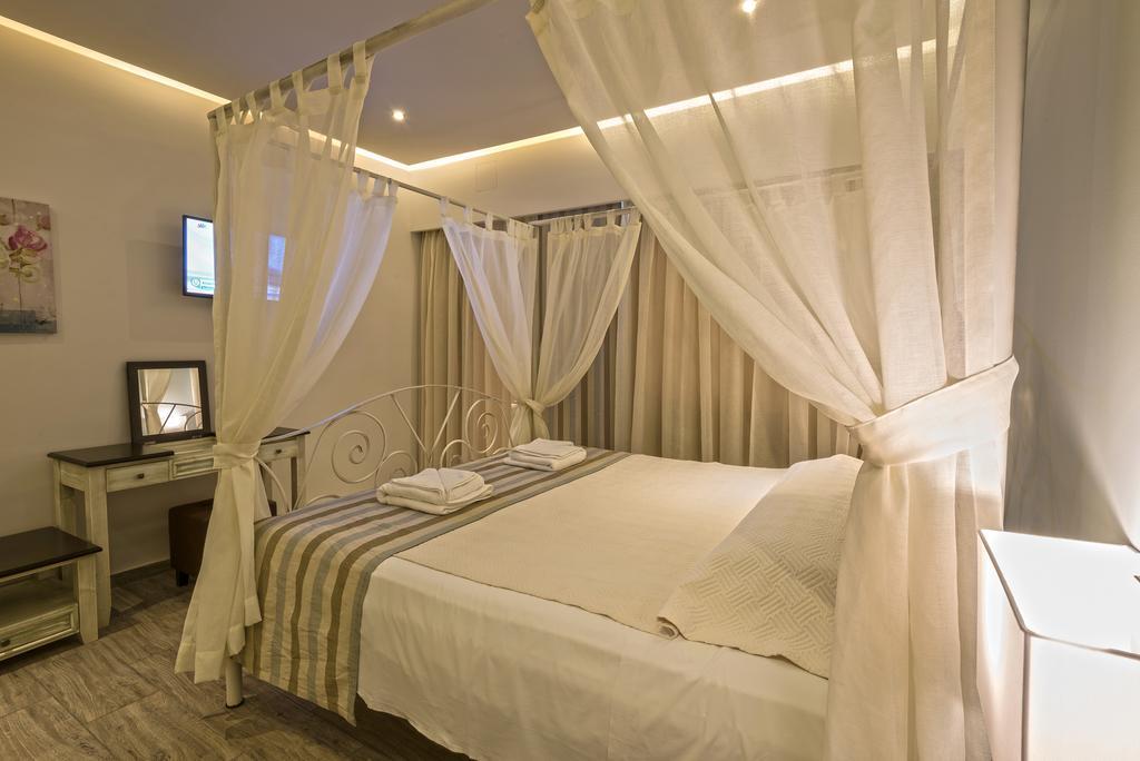 Princess Irini Sea Front Aparthotel Rethymno  Exterior photo